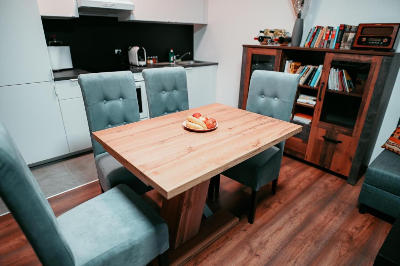 Apartamento Shopping Center 12 *