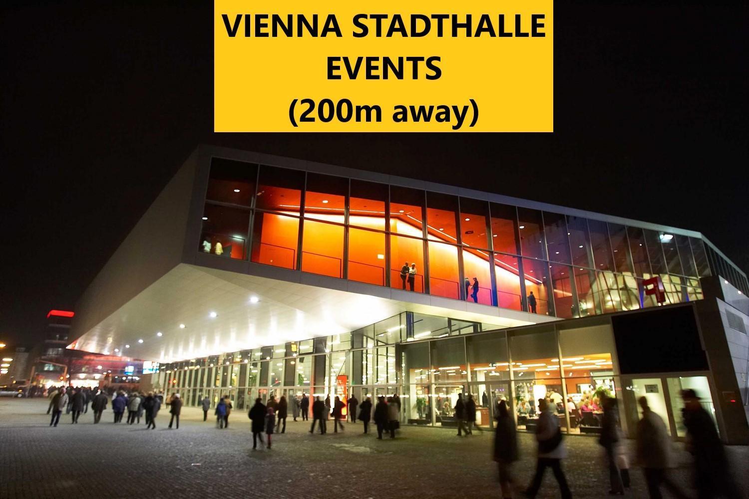 Shopping Center 12 * Viena